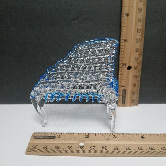 Hand Blown Spun Art Glass Mini Blue and Clear Grand Piano Figurine 3x3x2" - Picture 7 of 8